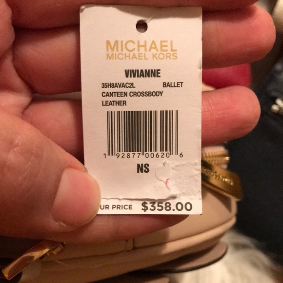 Sale ❗️Michael Kors vivianne flower Crossbody Bag - Picture 7 of 8